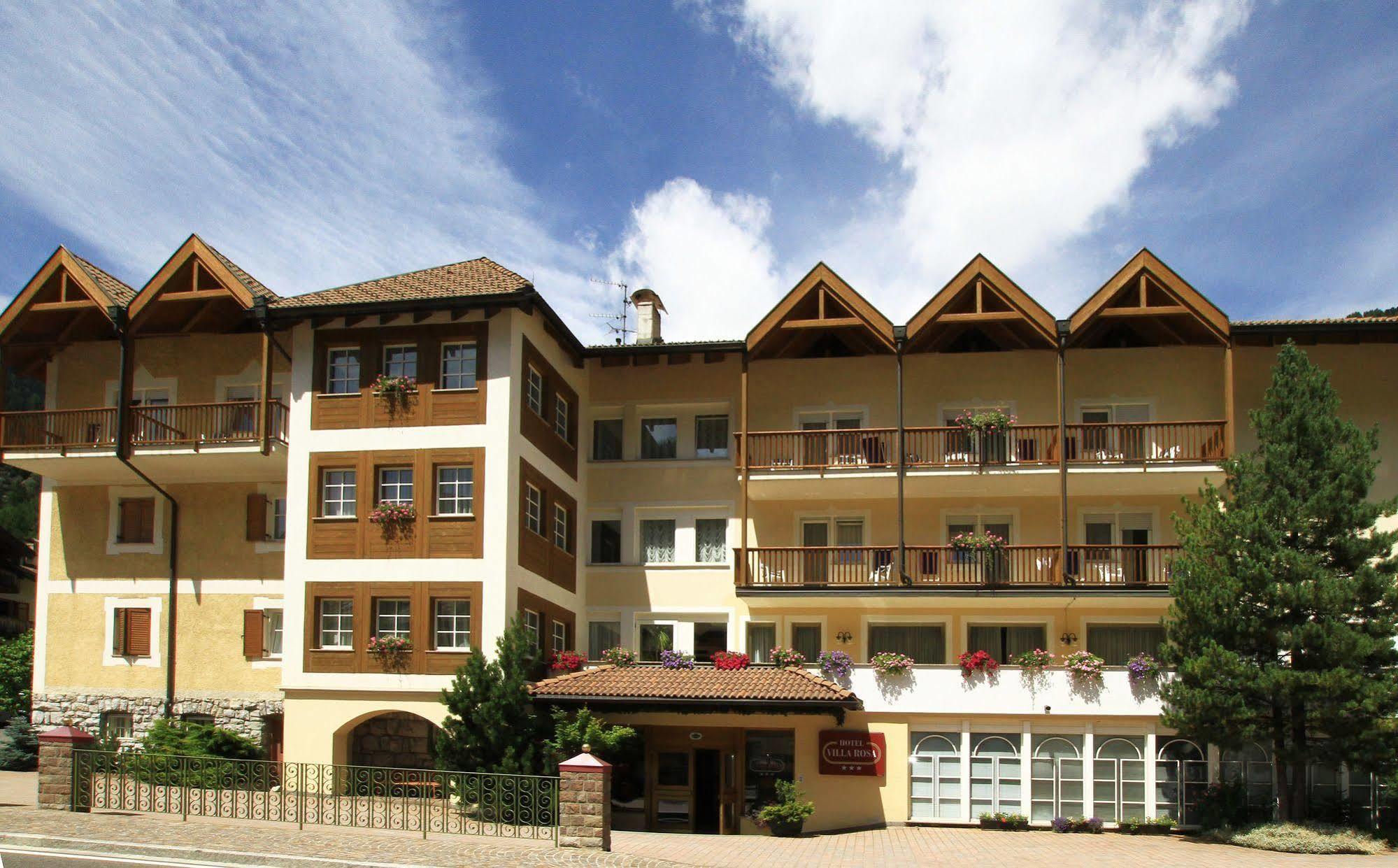 Hotel Villa Rosa Campitello di Fassa Eksteriør bilde